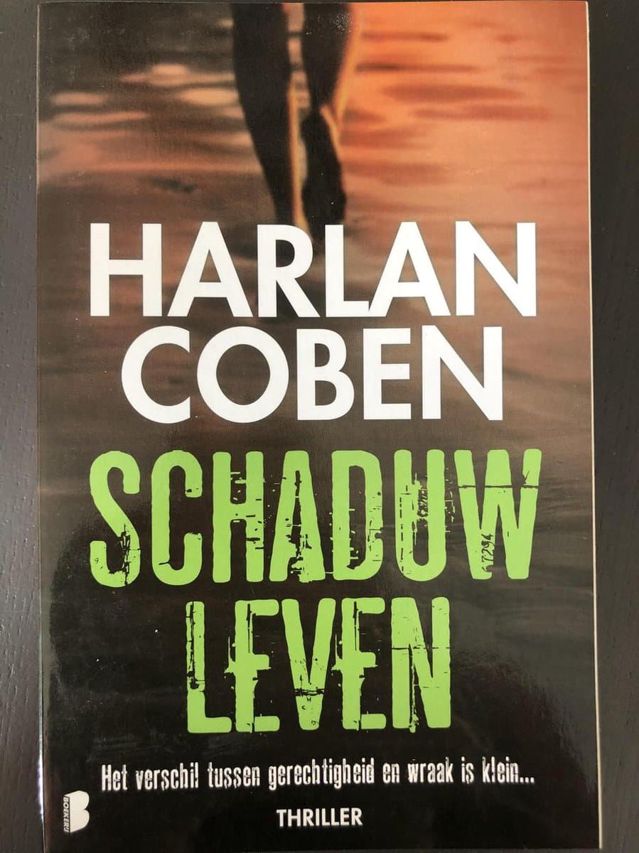 Geef Spanning Cadeau: Duik in 'Schaduwleven'!