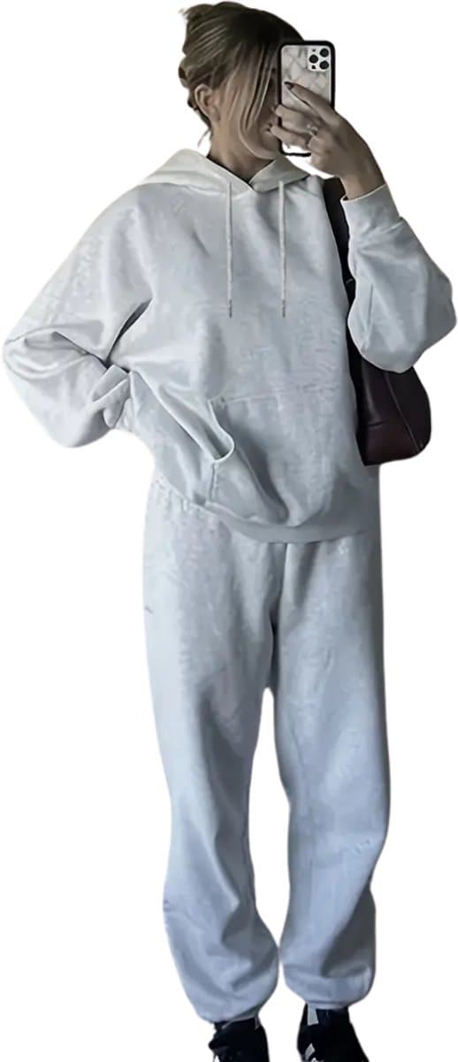 Your New Favorite Livano Jogging Suit gift - 1/1